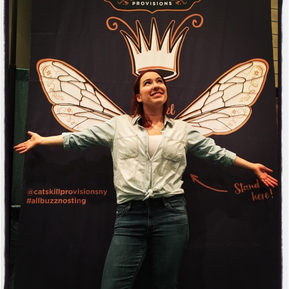 Meet your posher - Picture 3 of 6